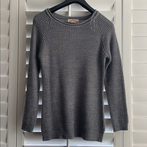 Crew neck sweater